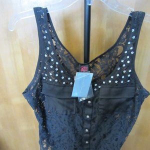 Sleeveless Scoop Neck Top by 2BEBE SZ L